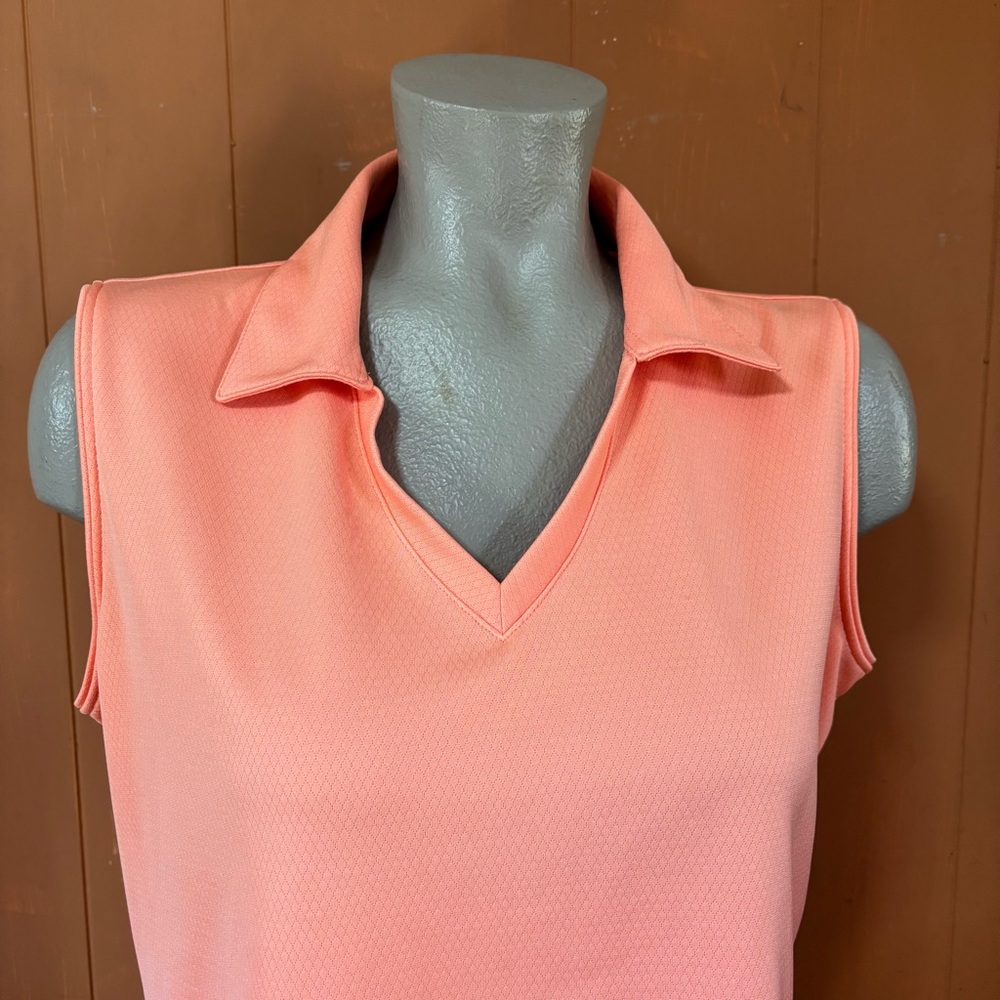 Lady Hagen Peach Sleeveless Collared Top L - Picture 3 of 9